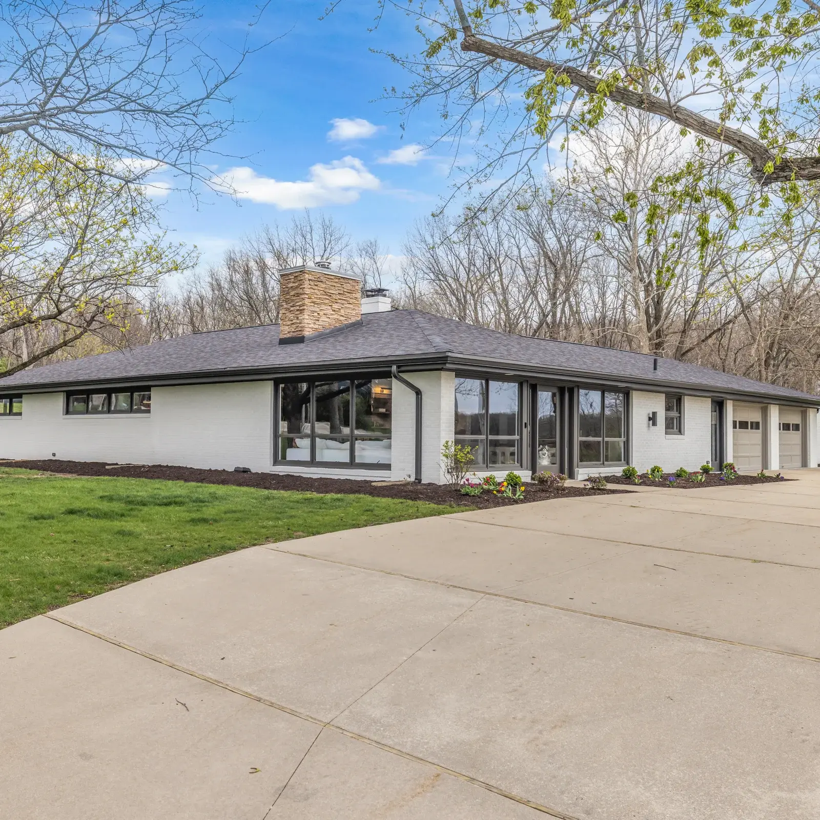 Featured exterior painting transformation in Springfield Illinois