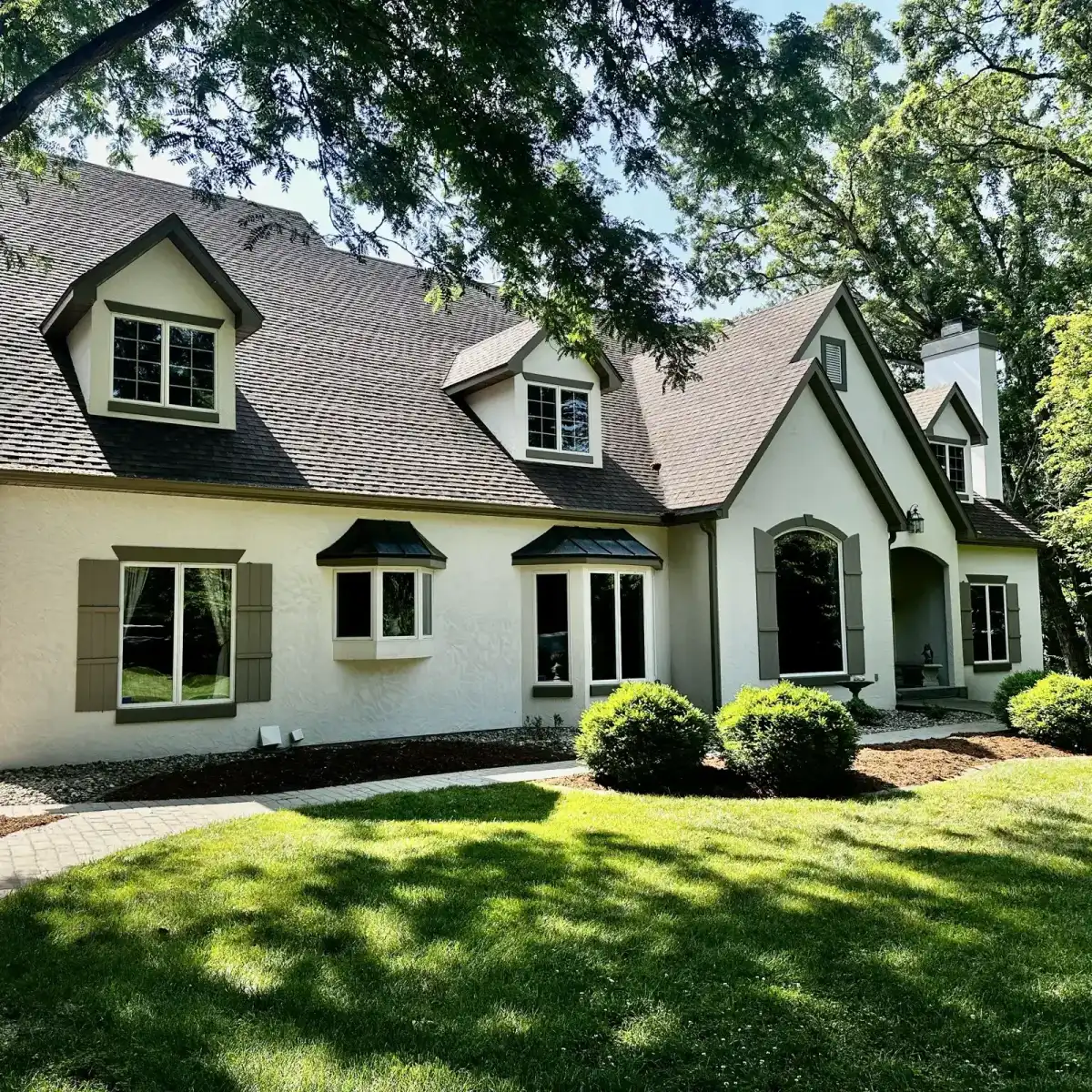 Exterior painting consultation with Clean Cut in Springfield IL